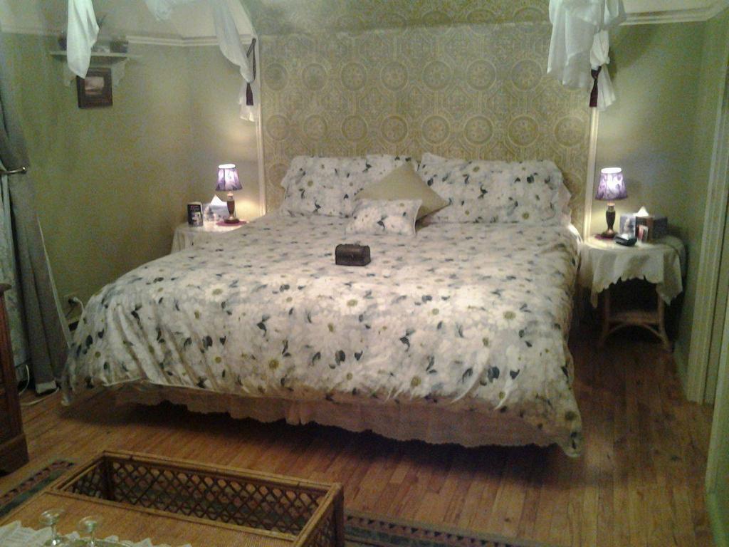 Ici Et Maintenant Bed and Breakfast Magog Eksteriør billede