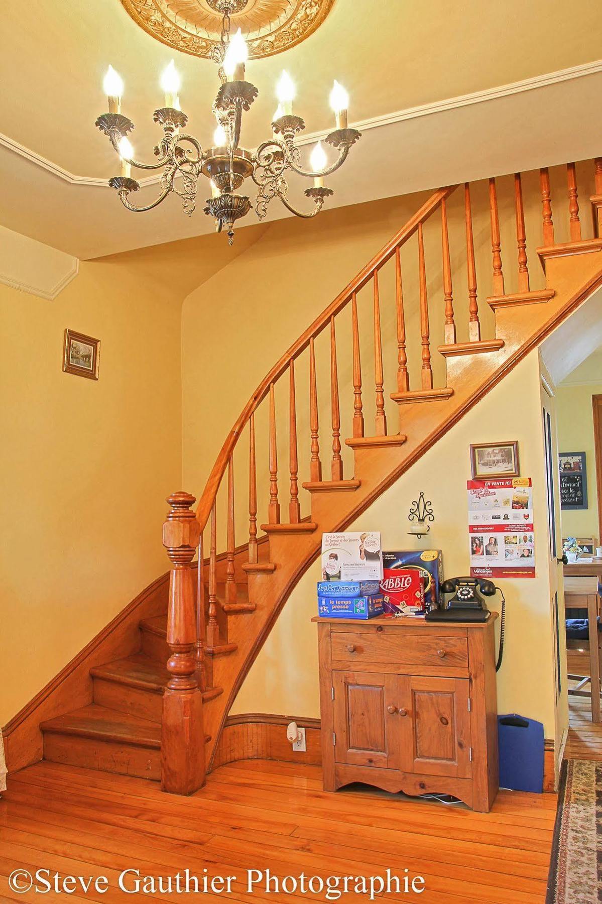 Ici Et Maintenant Bed and Breakfast Magog Eksteriør billede